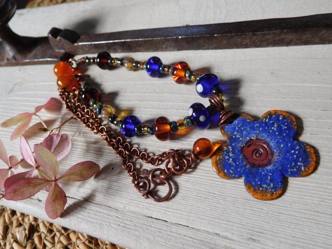 Collier bohème perles en verre et émaux sur cuivre