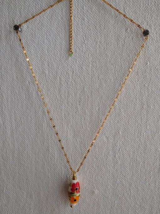 Pendentif en verre avec chaîne