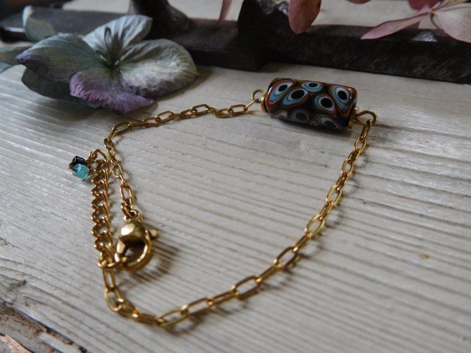 Bracelet chaîne et perle en verre