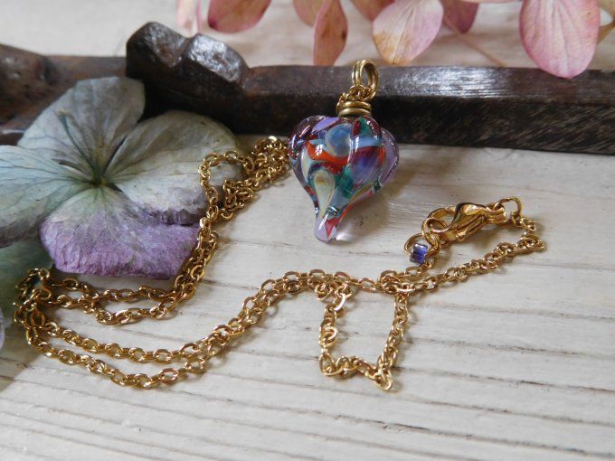 Pendentif en verre avec chaîne