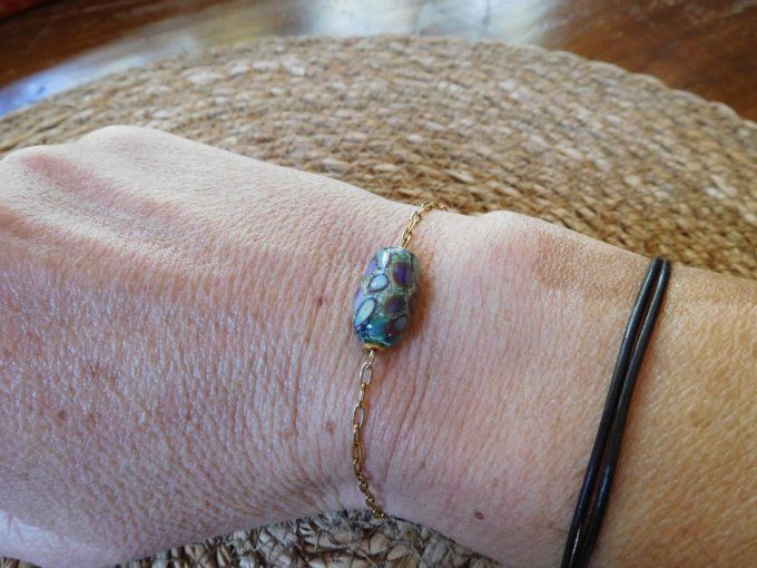 Bracelet chaîne et perle en verre