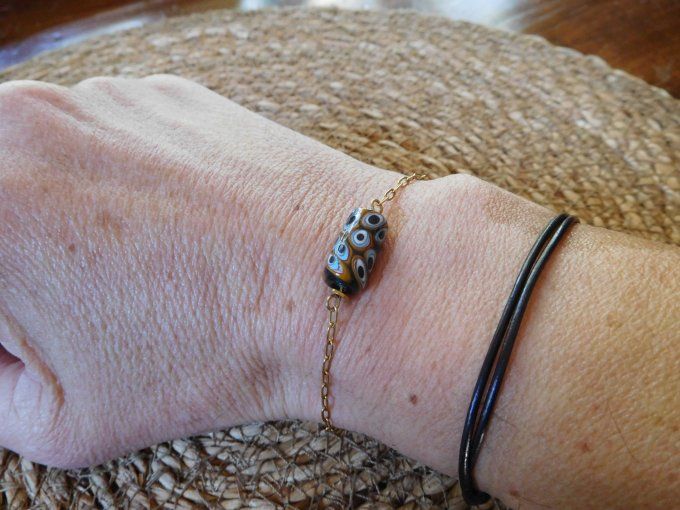 Bracelet chaîne et perle en verre