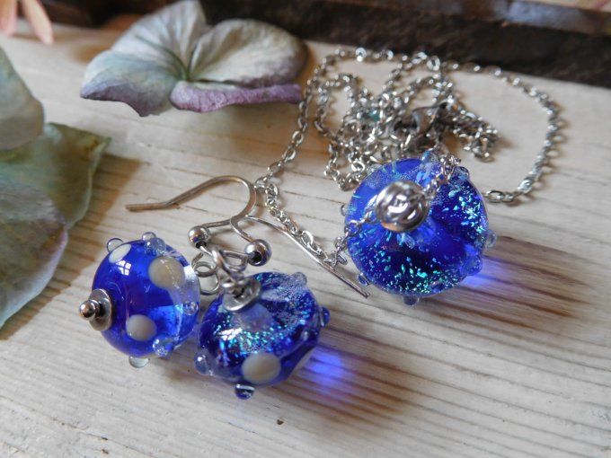 Parure boucles d'oreilles et pendentif  - Copie