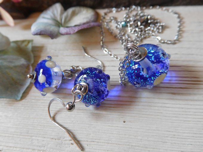 Parure boucles d'oreilles et pendentif  - Copie