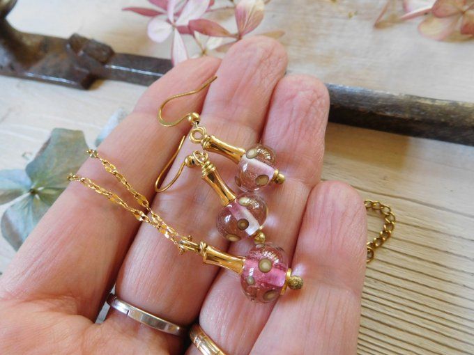 Parure boucles d'oreilles et pendentif 