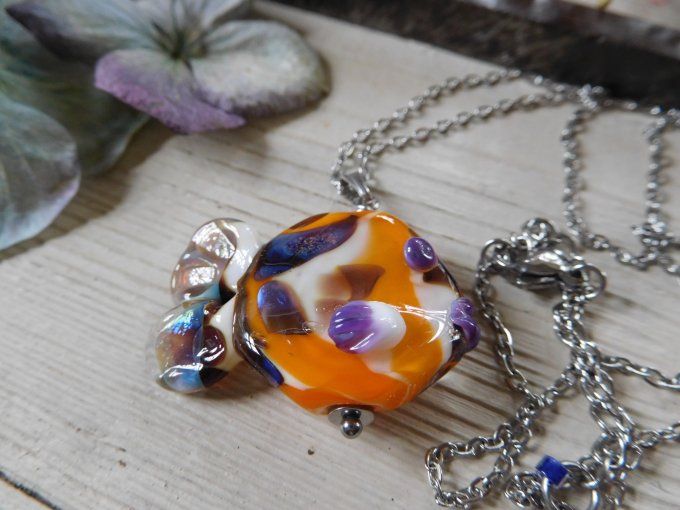 Collier chaîne avec grosse perle poisson en verre en pendentif
