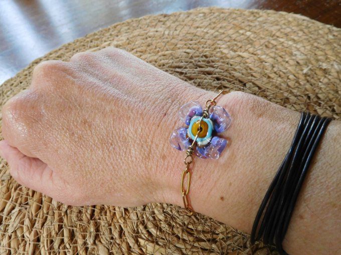 Bracelet chaîne "trombone" et perle en verre