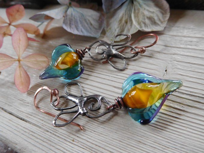 Boucles d'oreilles bohèmes "fleurs stylisées"